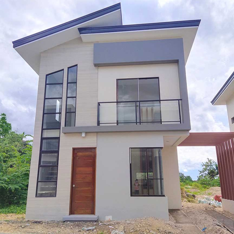 aya-model-sierra-point-minglanilla-cebu